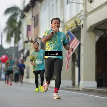 Runner Photo 5866842