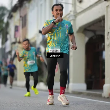Runner Photo 5866845