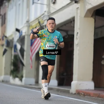 Runner Photo 5866879