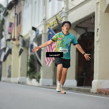 Runner Photo 5866896