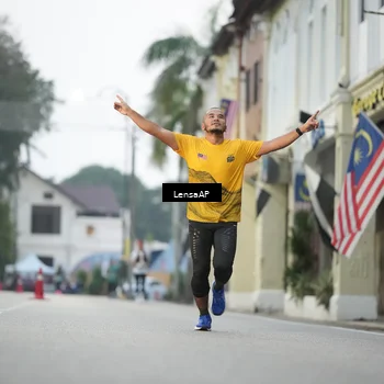 Runner Photo 5866899