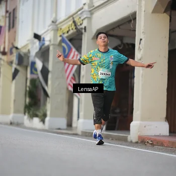 Runner Photo 5866917