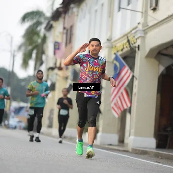 Runner Photo 5866935