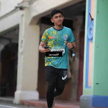 Runner Photo 5866964