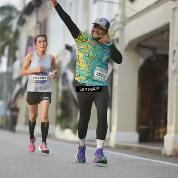 Runner Photo 5866978
