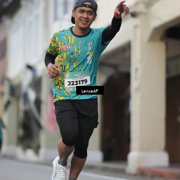 Runner Photo 5867004