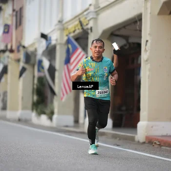 Runner Photo 5867008