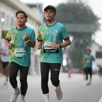 Runner Photo 5867019