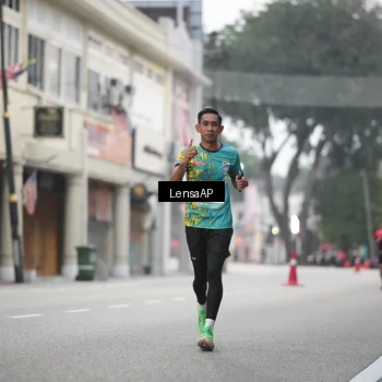 Runner Photo 5867028