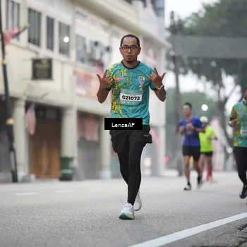 Runner Photo 5867045