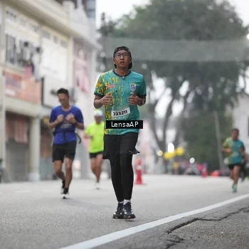 Runner Photo 5867046