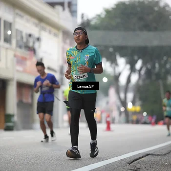 Runner Photo 5867052