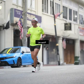 Runner Photo 5867057
