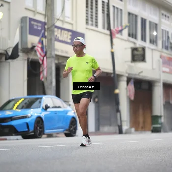 Runner Photo 5867058