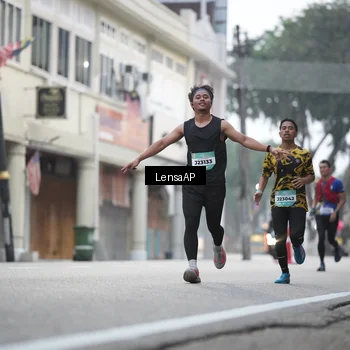 Runner Photo 5867072
