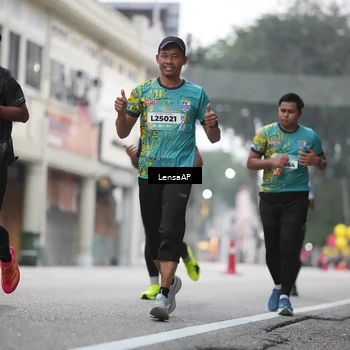 Runner Photo 5867084