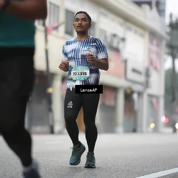 Runner Photo 5867088
