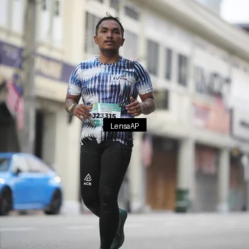 Runner Photo 5867095