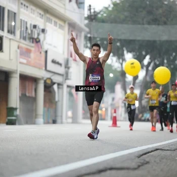Runner Photo 5867106