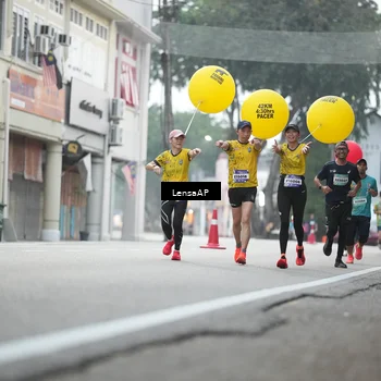 Runner Photo 5867112