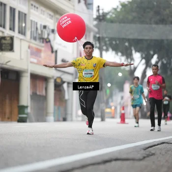 Runner Photo 5867129