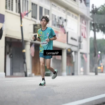 Runner Photo 5867143