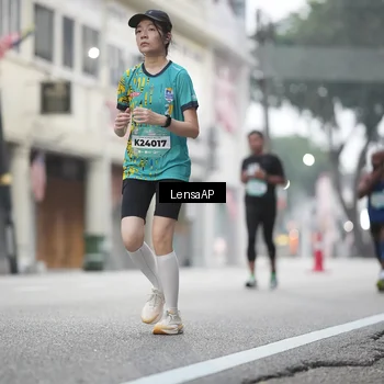 Runner Photo 5867148