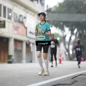Runner Photo 5867150
