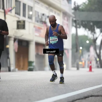 Runner Photo 5867158