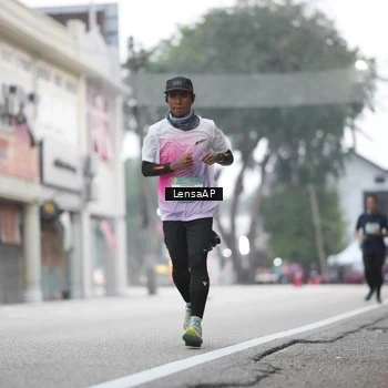 Runner Photo 5867172