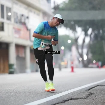 Runner Photo 5867182