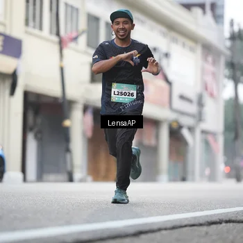 Runner Photo 5867191