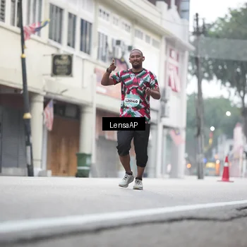Runner Photo 5867196