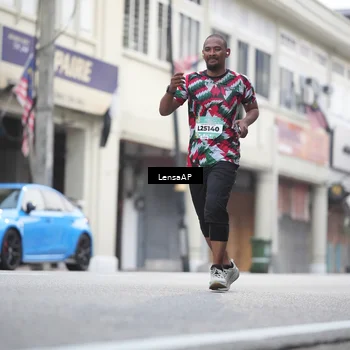 Runner Photo 5867200