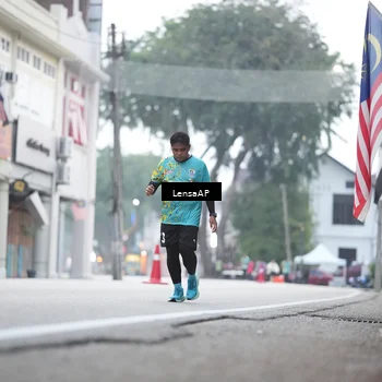 Runner Photo 5867201