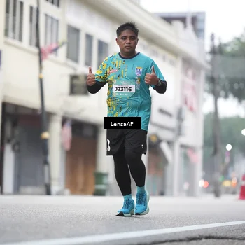 Runner Photo 5867207