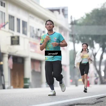 Runner Photo 5867217