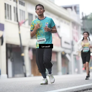 Runner Photo 5867220