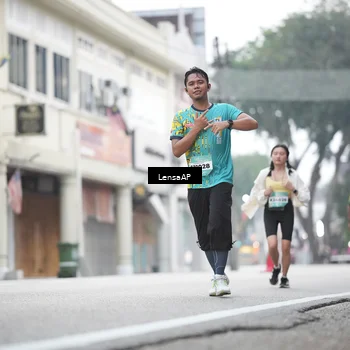 Runner Photo 5867221