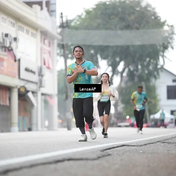 Runner Photo 5867224
