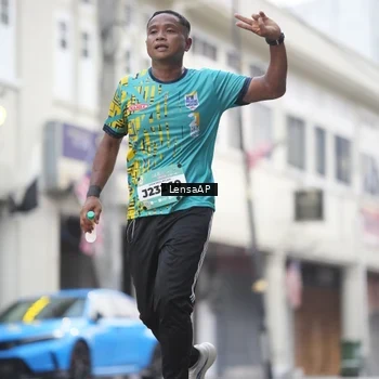 Runner Photo 5867238