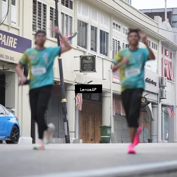 Runner Photo 5867247