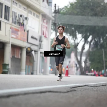 Runner Photo 5867259
