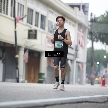 Runner Photo 5867263