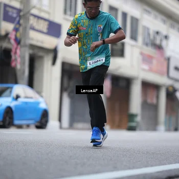 Runner Photo 5867279