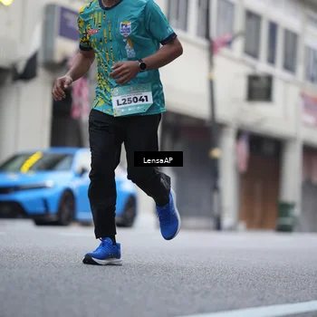 Runner Photo 5867286