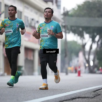 Runner Photo 5867298