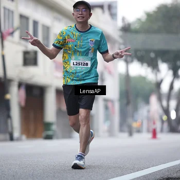 Runner Photo 5867309