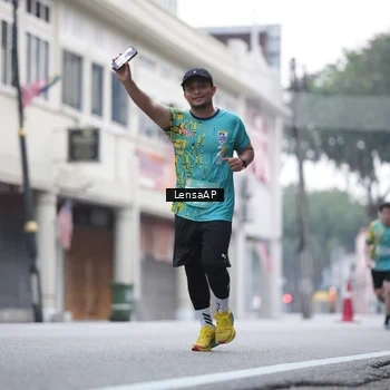 Runner Photo 5867319