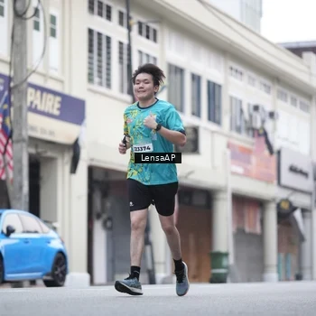 Runner Photo 5867323